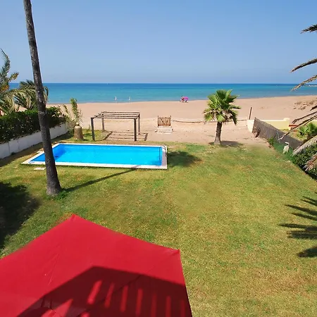 Oasis Denia